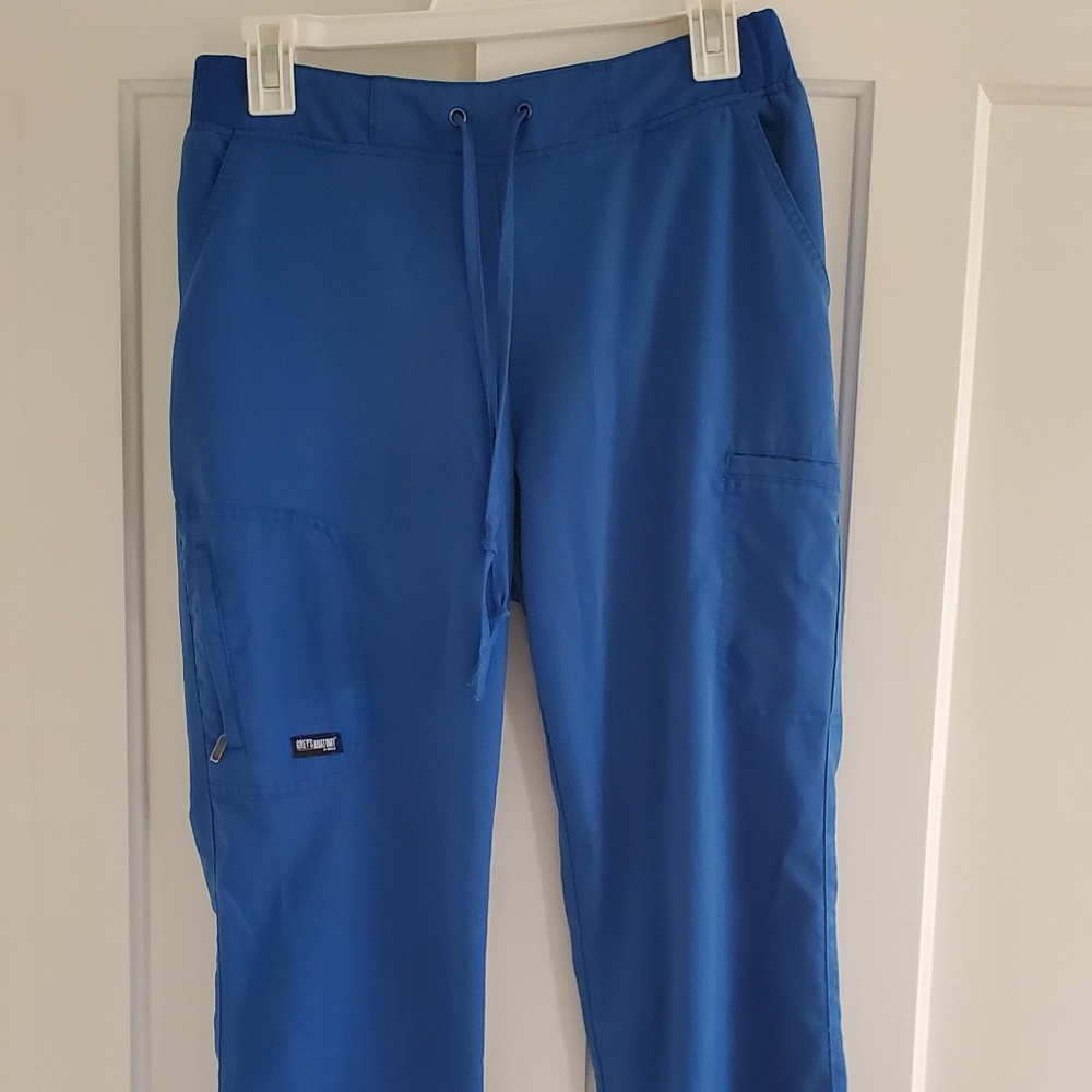 Grey's Anatomy Collection Destination 6 Pocket Cargo Pants